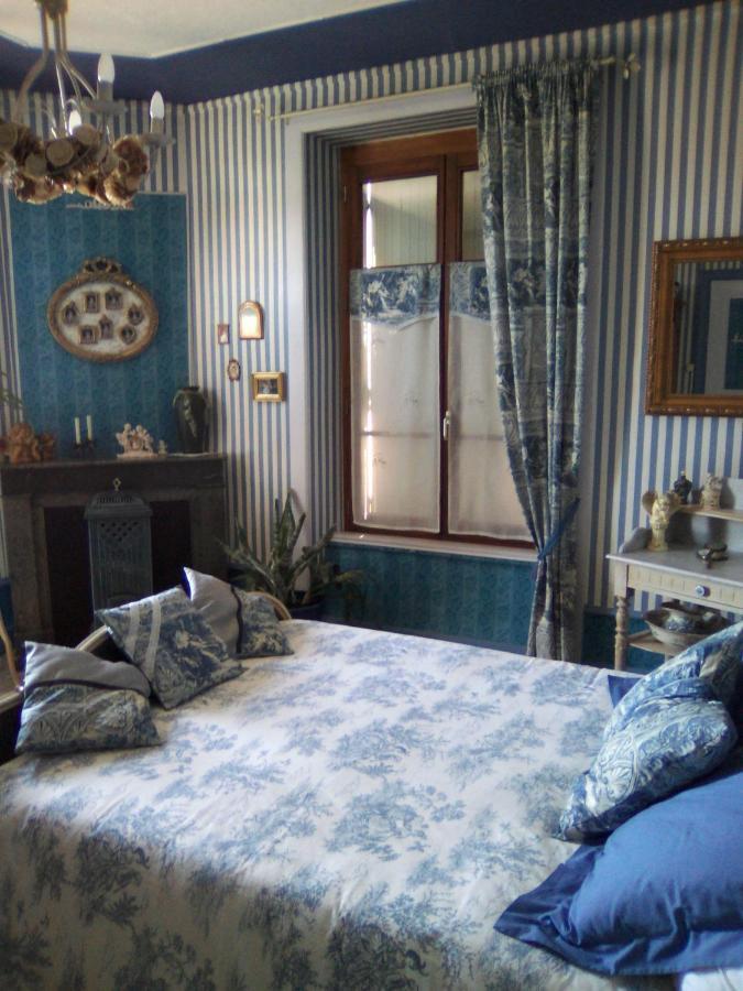La Ganse Blanche Bed and Breakfast Usson-en-Forez Buitenkant foto