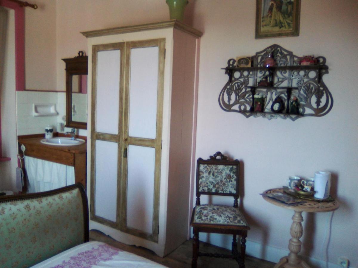 La Ganse Blanche Bed and Breakfast Usson-en-Forez Buitenkant foto