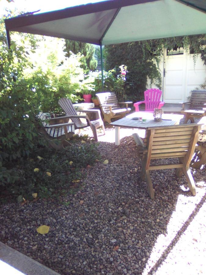 La Ganse Blanche Bed and Breakfast Usson-en-Forez Buitenkant foto